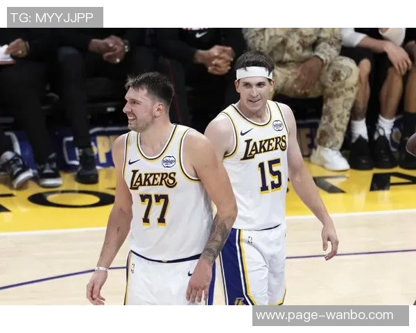 塞克斯顿强调黄蜂团结拼搏的重要性目标是本赛季取得突破性进展